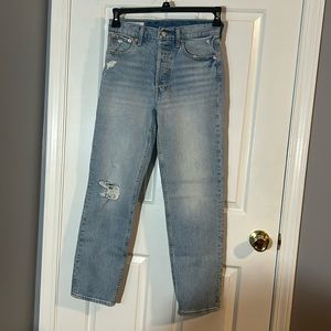 Cheeky Straight High Rise Gap Jeans Size 2- NEVER WORN BRAND NEW